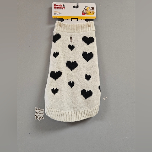 Boots and Barkley Dog White With Black Hearts Dog And Cat Sweater